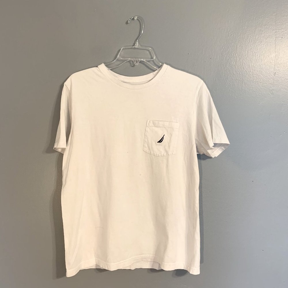 Mens Nautica tee shirt